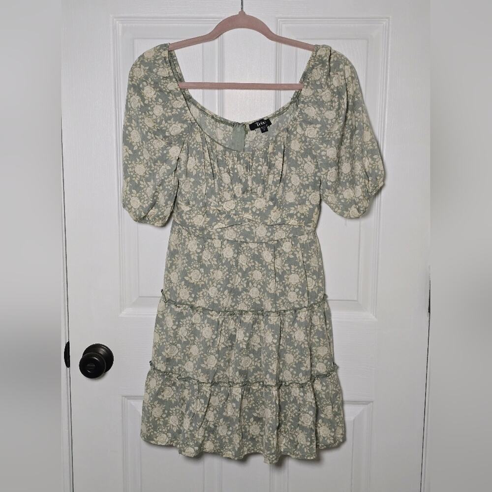 Trixxi Sage Floral Scoop Neck Tiered Mini Dress Cottagecore Juniors Medium